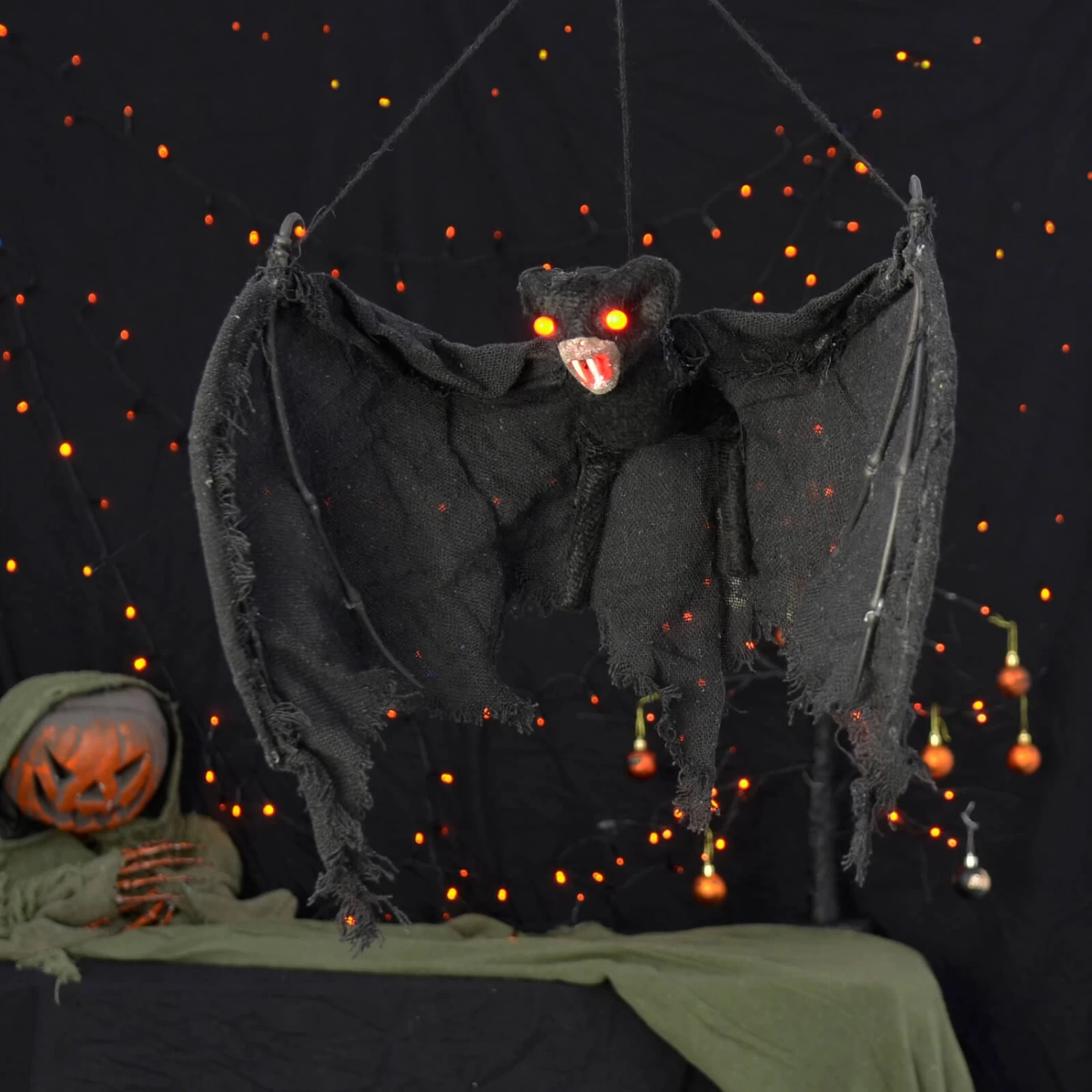 Light Up Black Bat Halloween Decoration Red Eyes 73cm 1 Light Up Black Bat Halloween Decoration Red Eyes 73cm