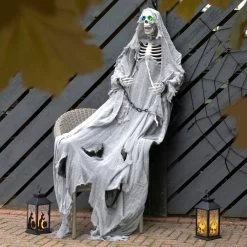 6ft Hanging Skeleton With Chains Light Up Eyes Decoration